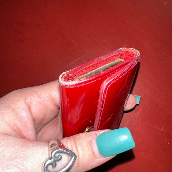 Louis Vuitton Keyholder - Picture 7 of 7